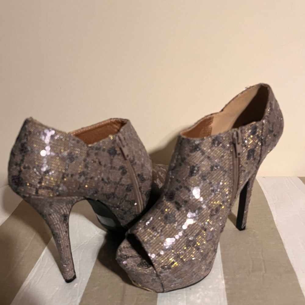 Pre-owned Qupid Glittery Brown High Heels - Picture 7 of 7